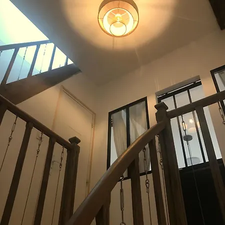 La Parenthese مورتان او بيرش